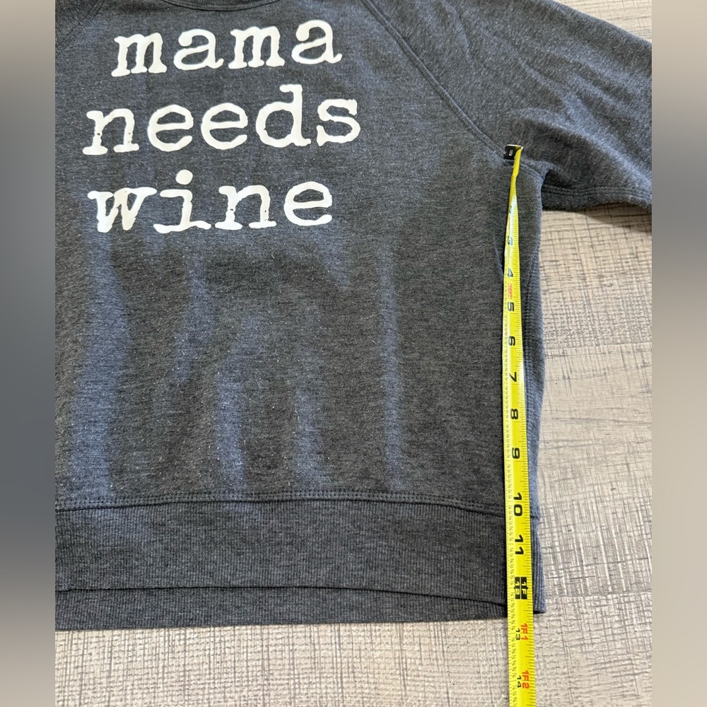Grayson Threads “Mama Needs Wine” Dark Gray Crew Neck Sweatshirt Size Small - Picture 6 of 8
